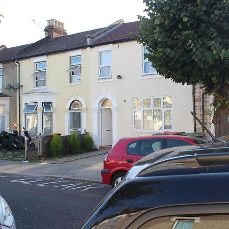 Avenue Inn Ilford Exterior foto